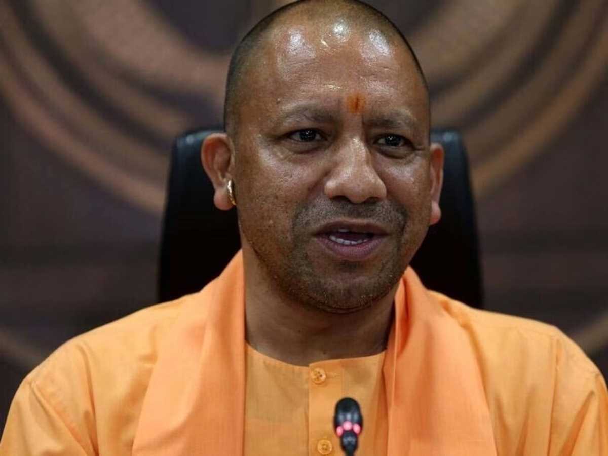 घरौनी बनाने में ड्रोन दीदी का भी लें सहयोग : सीएम योगी आदित्यनाथ